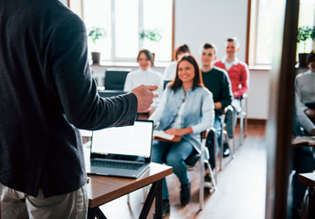 Educação corporativa: Como é? Importância e Implementação